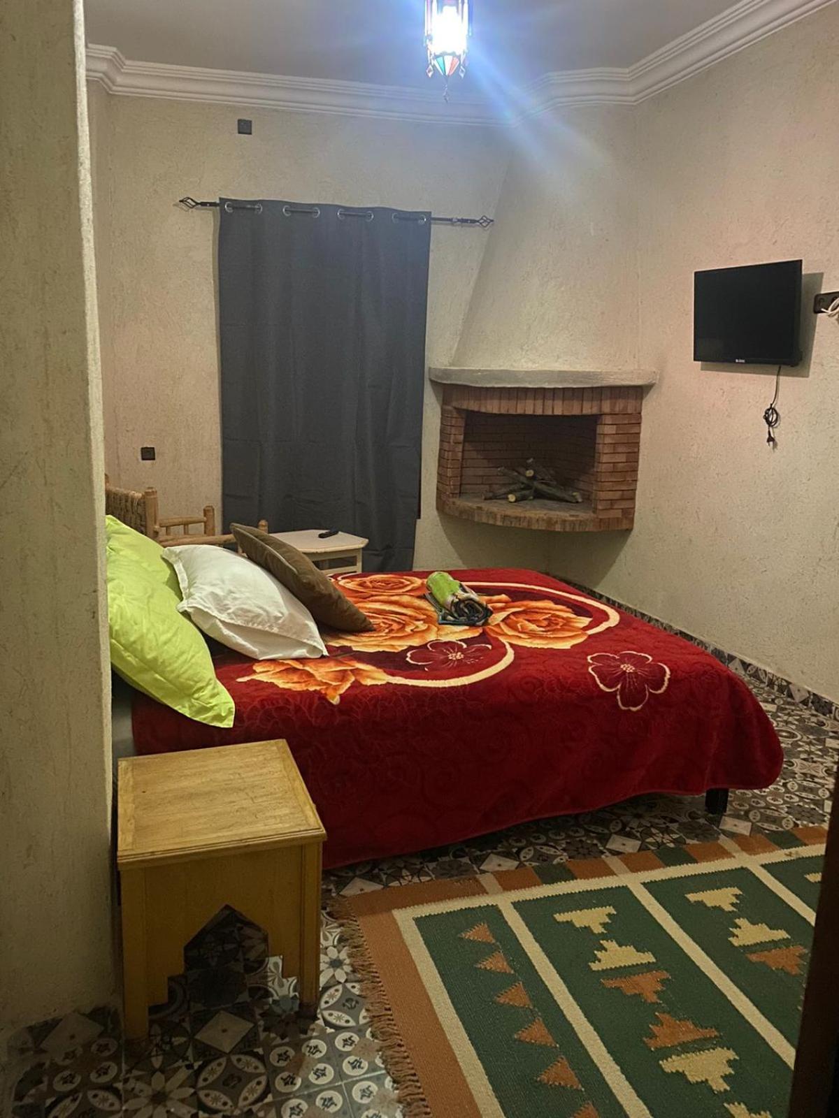 Riad Malak Ouirgane Cameră foto